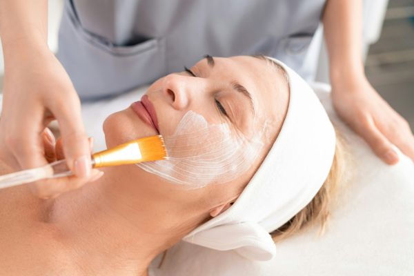 Facial fine lines and ageing concerns